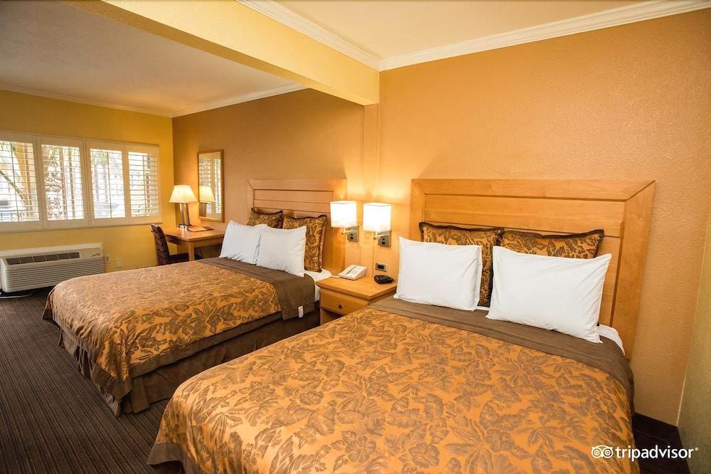 Anaheim Islander Inn And Suites Near Park And Convention Center Buitenkant foto