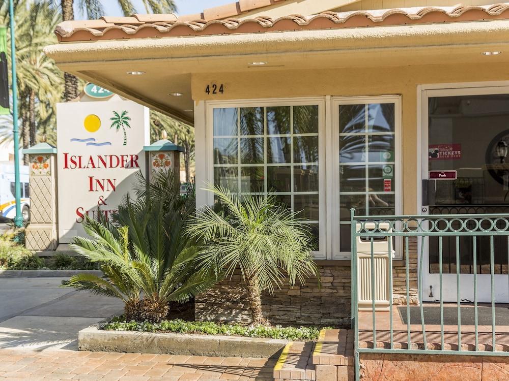 Anaheim Islander Inn And Suites Near Park And Convention Center Buitenkant foto